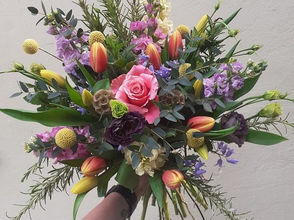 Florist still delivers joy in lockdown