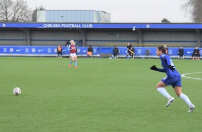 SAM KERR scores on her 100th Chelsea appearance!