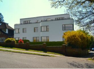 Bid to build art deco style flats opposite nature reserve